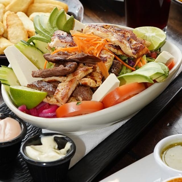 Ensaladas / Salads.
